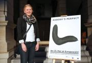 Gewinnerin Verena Föcke mit Ihrem Plakat: Nobody is Perfect